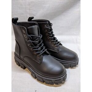 FOREVER Size 5.5 Boots Combat Military Faux Leather Lace Up Black